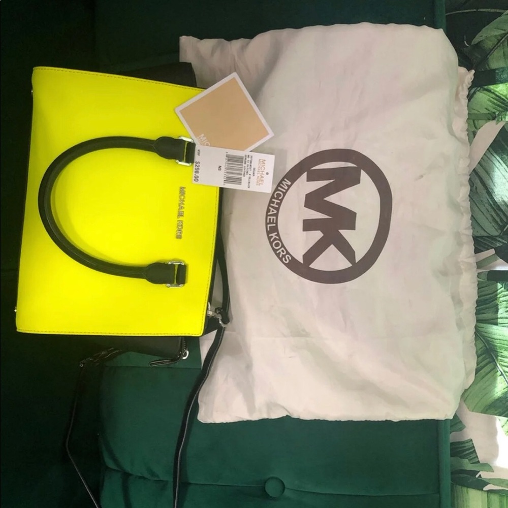 Michael Kors Selma Satchel